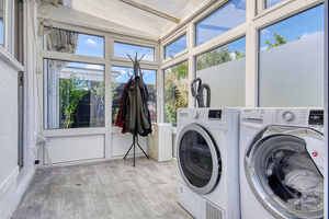 Entrance Porch- click for photo gallery